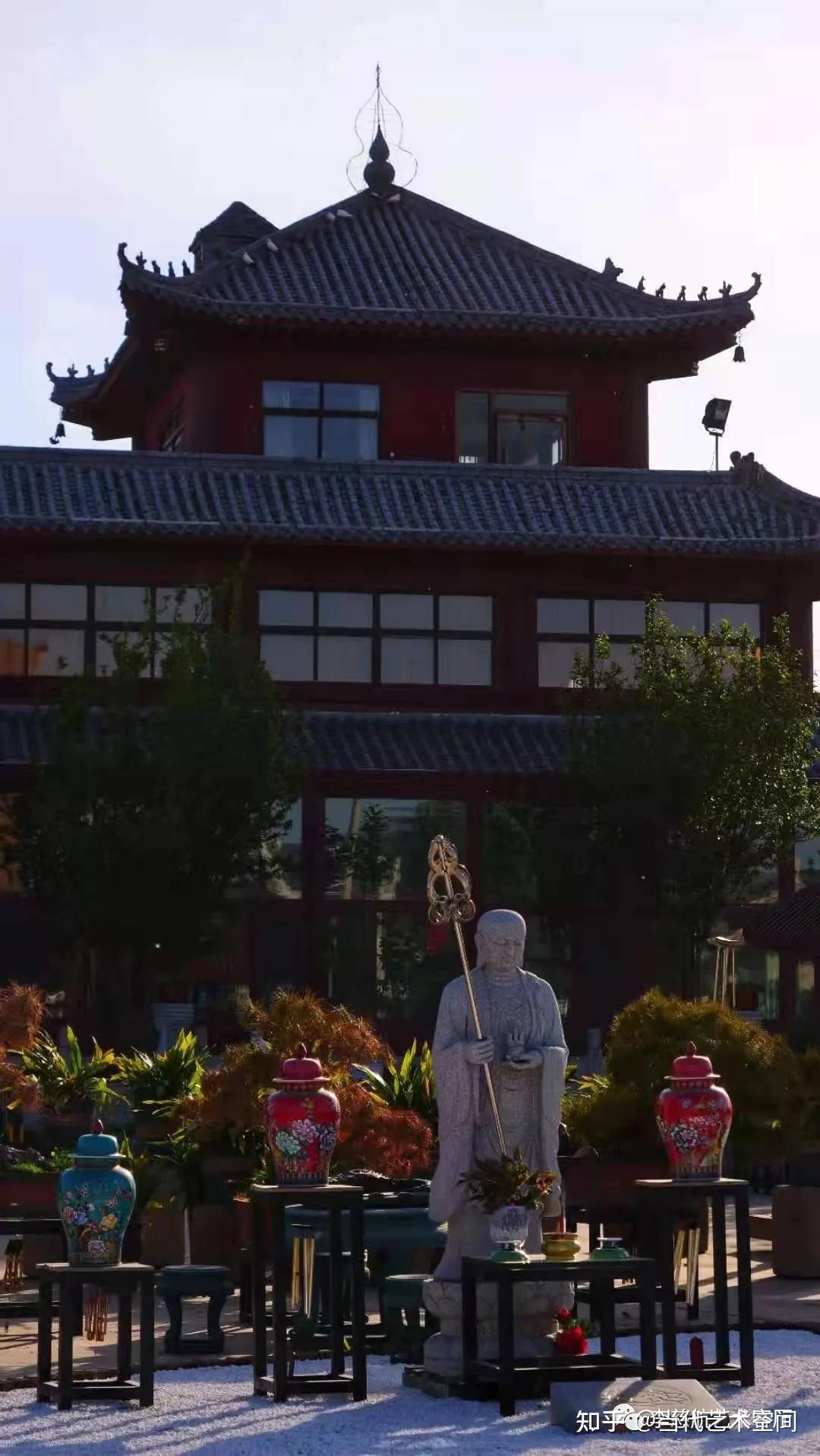 秦皇岛市慈恩禅寺,位于渤海著名的避暑胜地北戴河西15公里,205国道