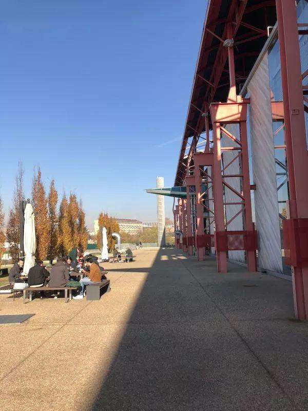 汽车工程,选都灵理工还是摩德纳大学?