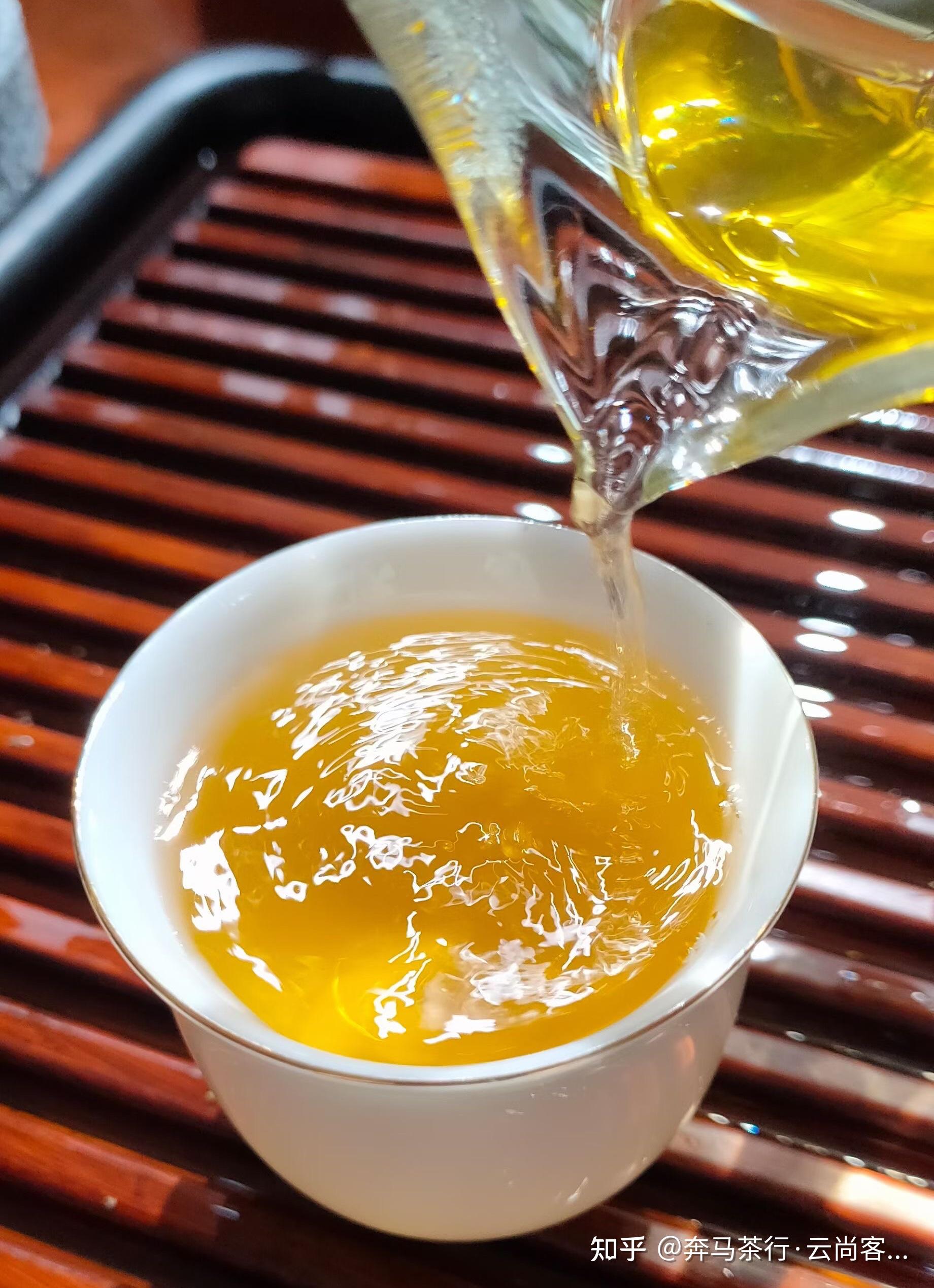 古树普洱茶——生茶黄绿熟茶红褐缘于制作工艺不同 