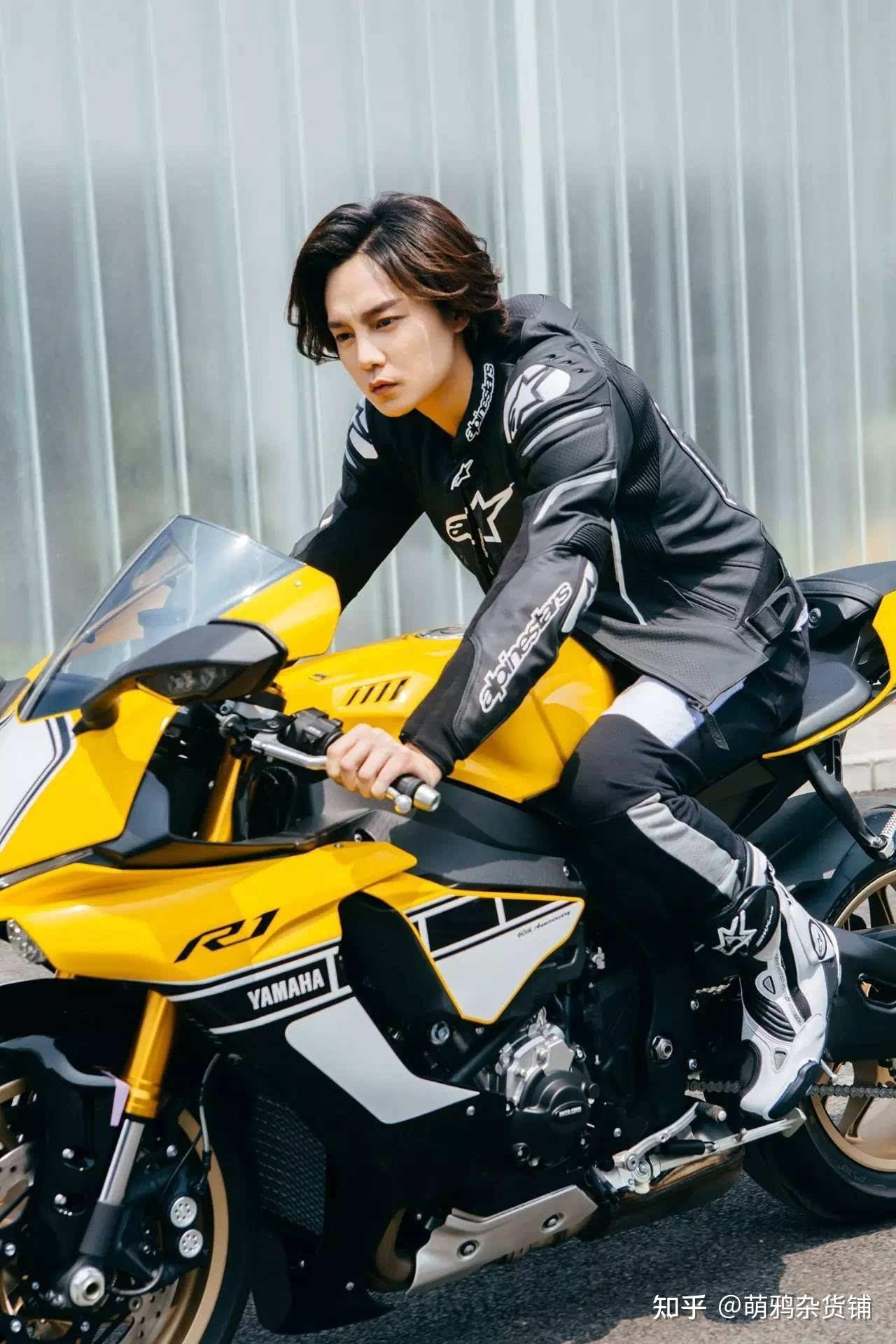 尹正应该是披荆斩棘的哥哥里表情最丰富的糙汉美男了吧