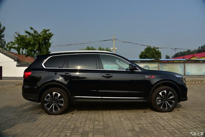 感谢有你和我的爱车红旗hs7一起开启全新人生