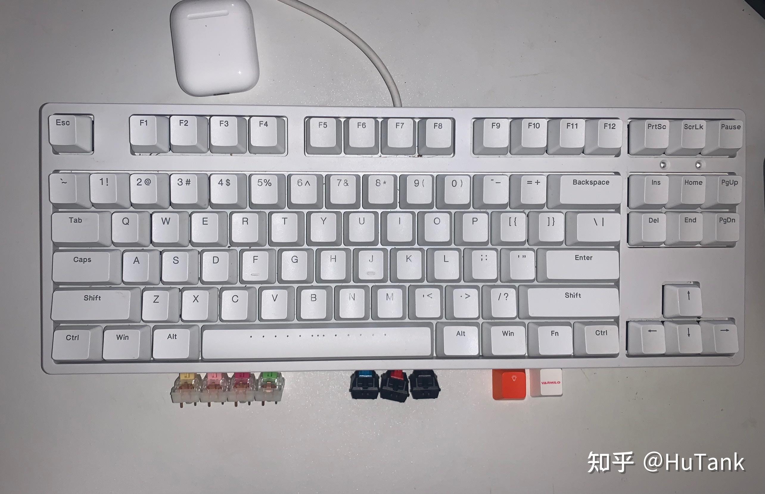 银轴和红轴比起来哪种轴体更适合长时间打字且不累?