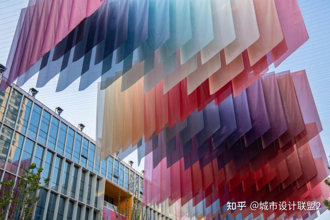 城市更新:景观重塑 旧城复苏 | 四个街道改造案例 - 知乎