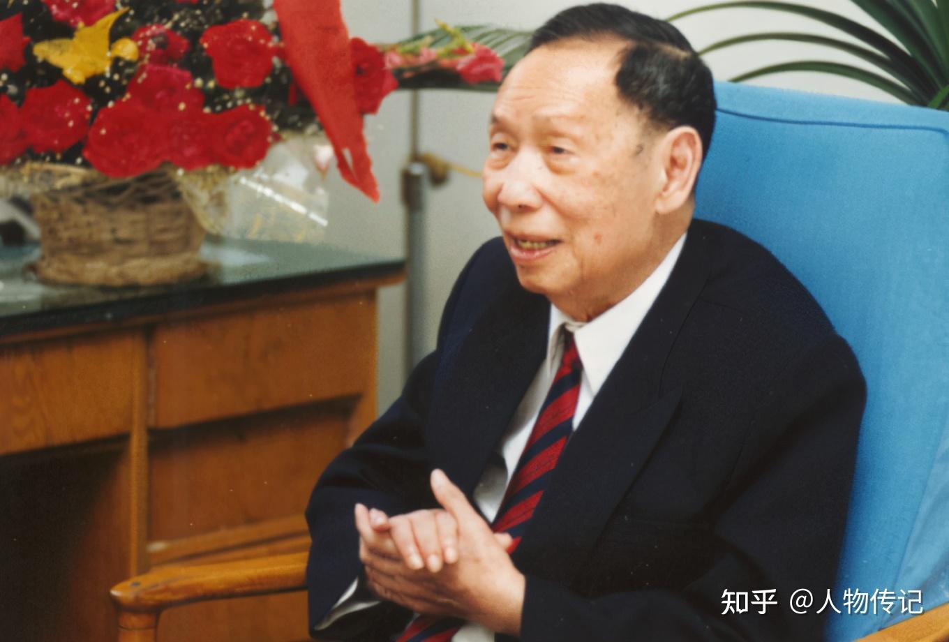 学校举行赵忠尧先生诞辰120周年纪念展揭幕仪式-中国科大新闻网