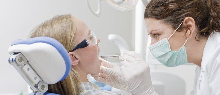 为何定期检查牙齿很重要-a regular dental check up is important