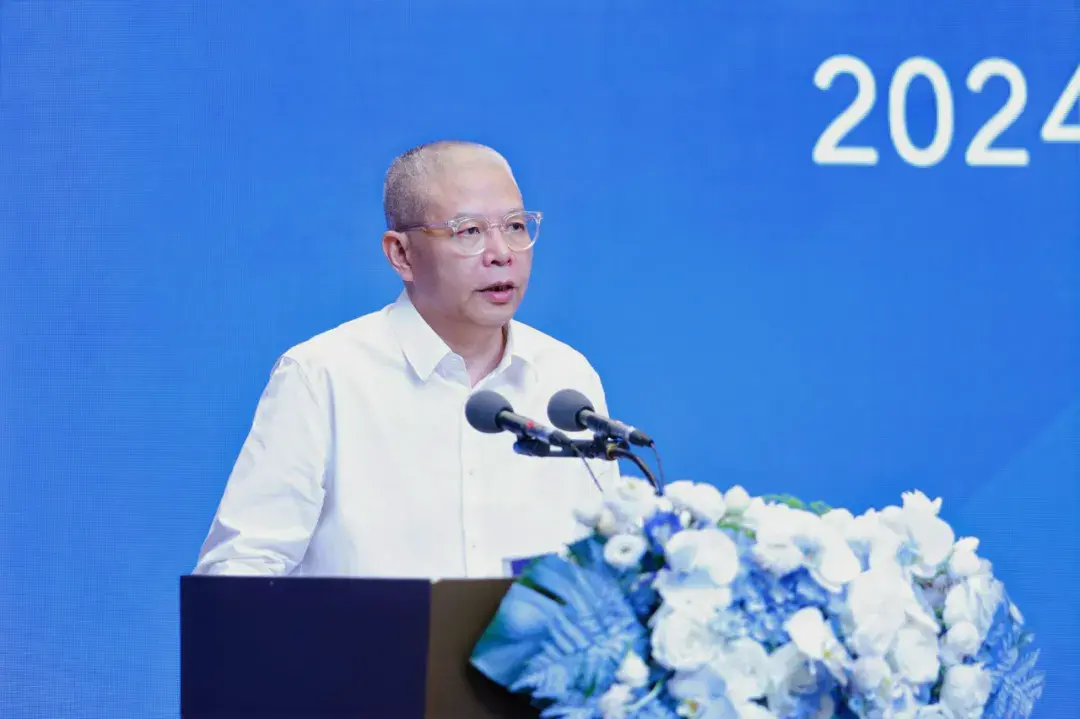 互学互鉴,同行同赢!中央广播电视总台"品牌强国工程"成员单位走进郎酒