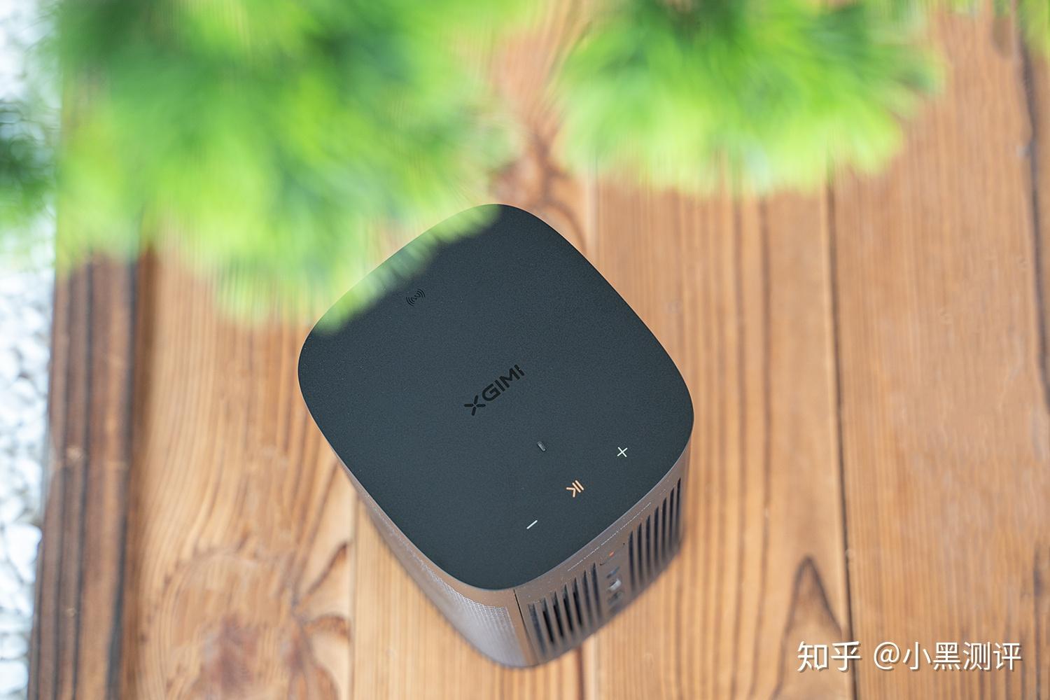 1080p画质只有水杯大小,极米play超悦版丰富你的生活