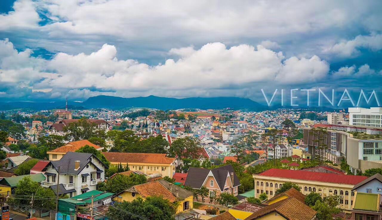 现在流行去三亚这些地方旅拍婚纱照,以后会不