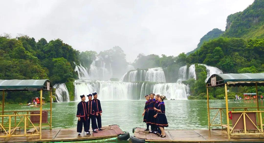 广西人壮族三月三德天邀你品壮乡美食嘛喽喂