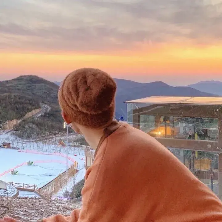 一些超级特别又好看的情侣头像,共190张-最好看的情侣头像动漫一人一半