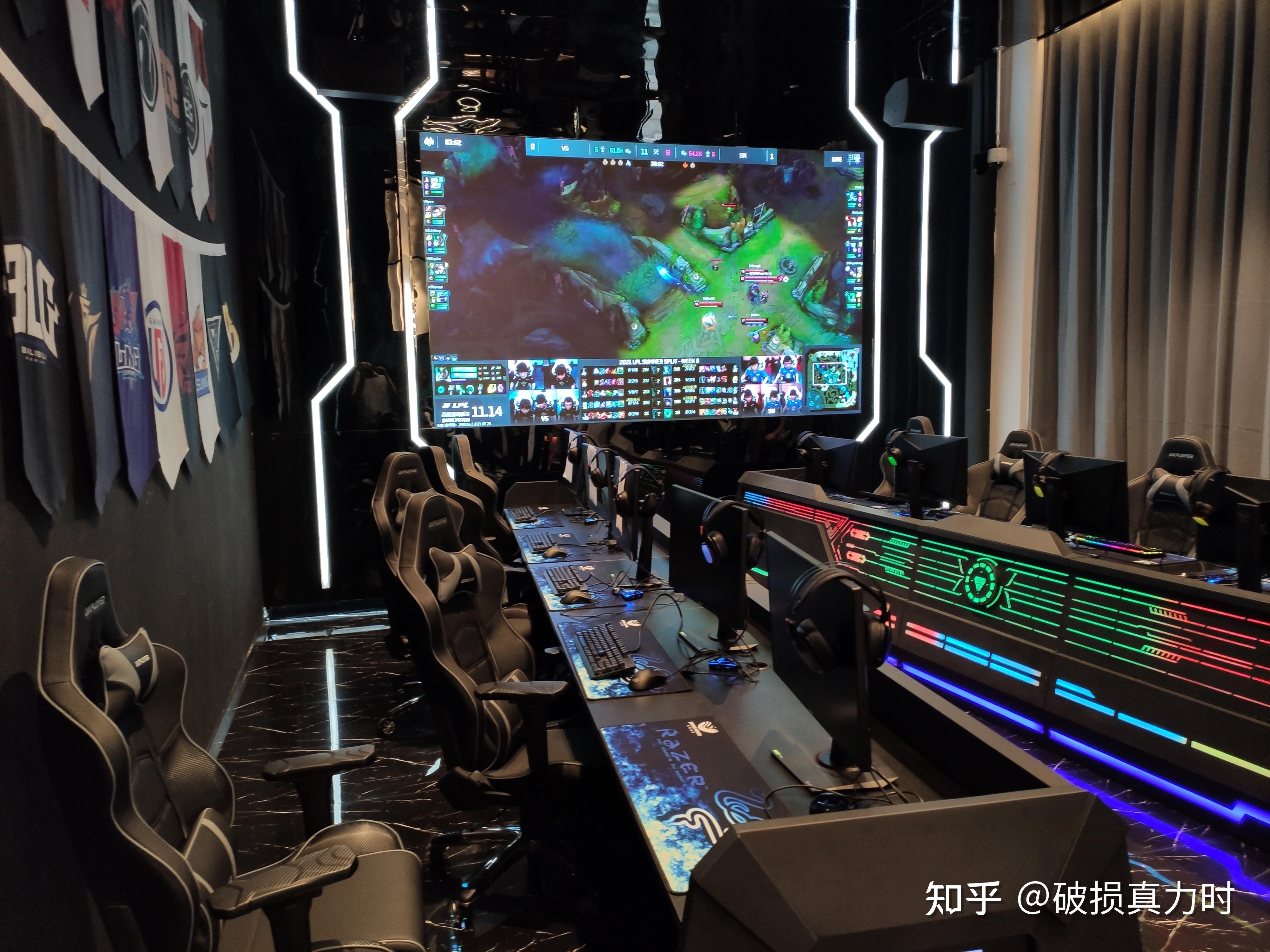 上海电竞酒店市场考察之买别墅来开电竞酒店探店二十八