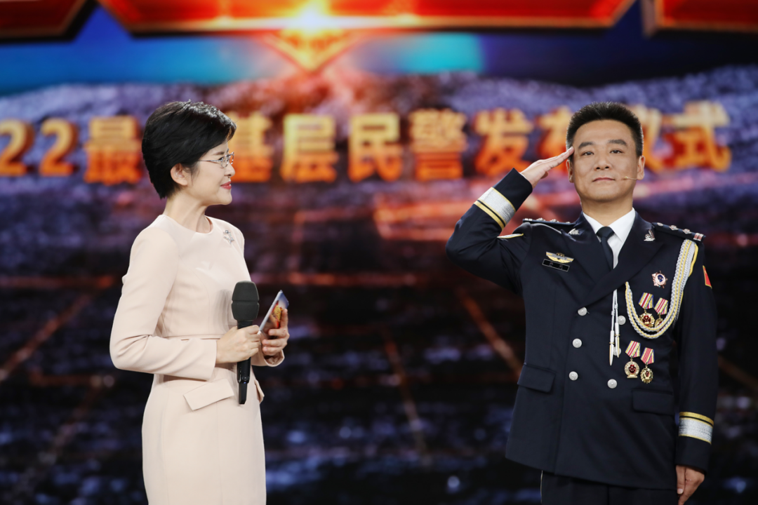 梁晓丽(女),朱明,施晓健,艾金凤(女),张连波,陈民生,常武(牺牲),李江