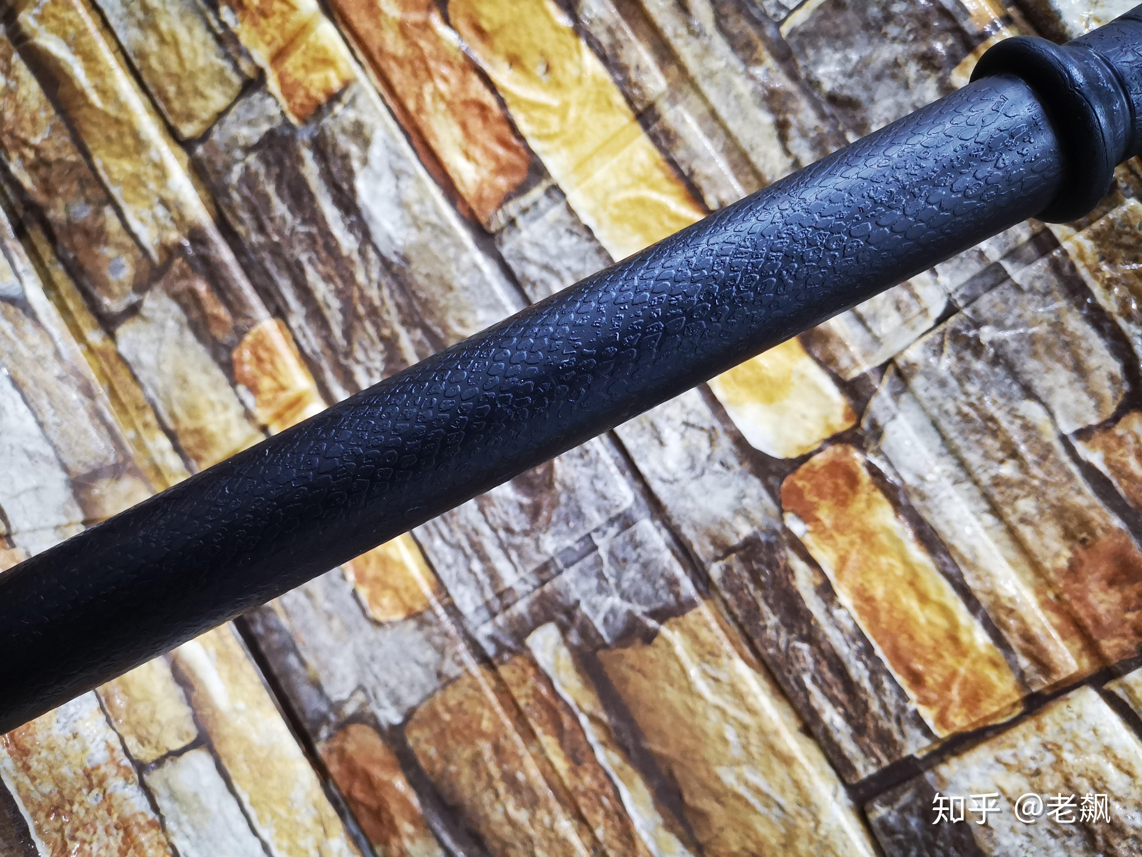 new龙裕短棍简单粗暴防身佳选