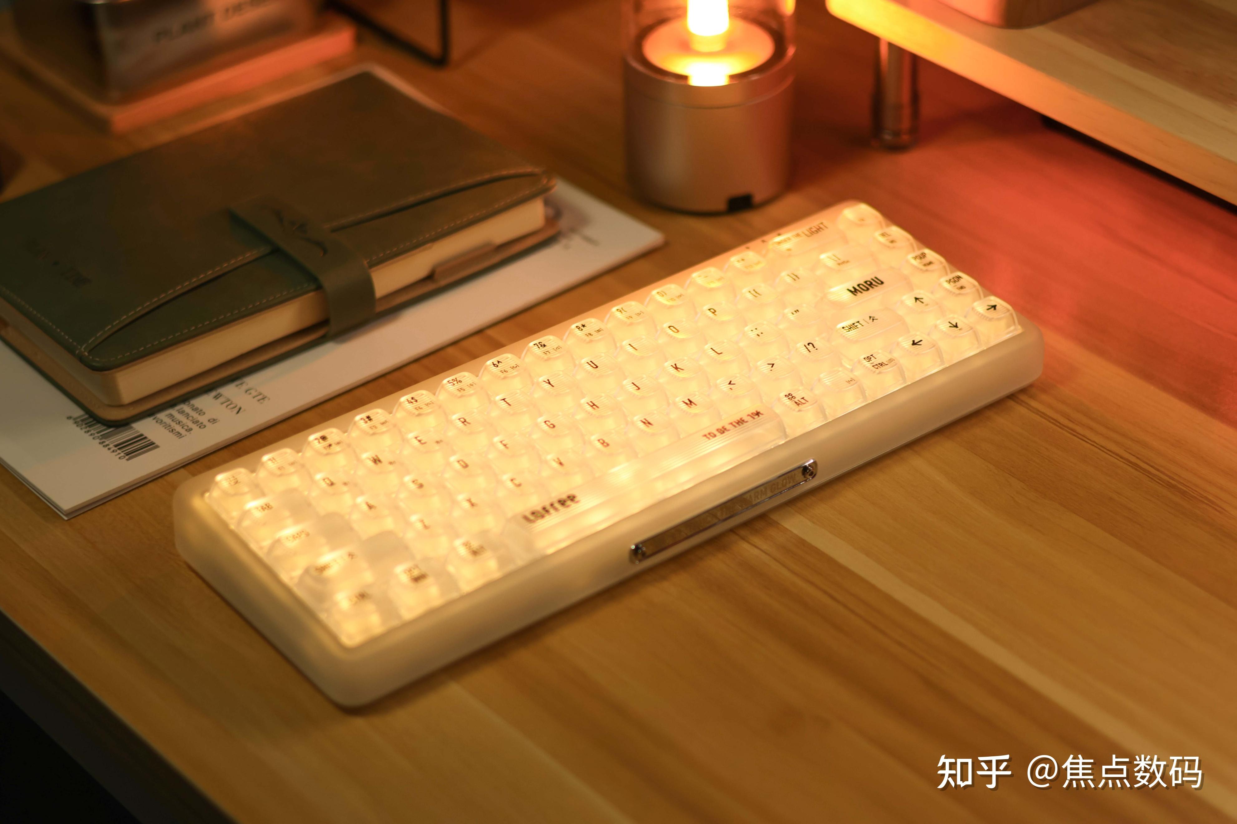Lofree洛斐1%漫双模机械键盘评测：从内到外都足够出色