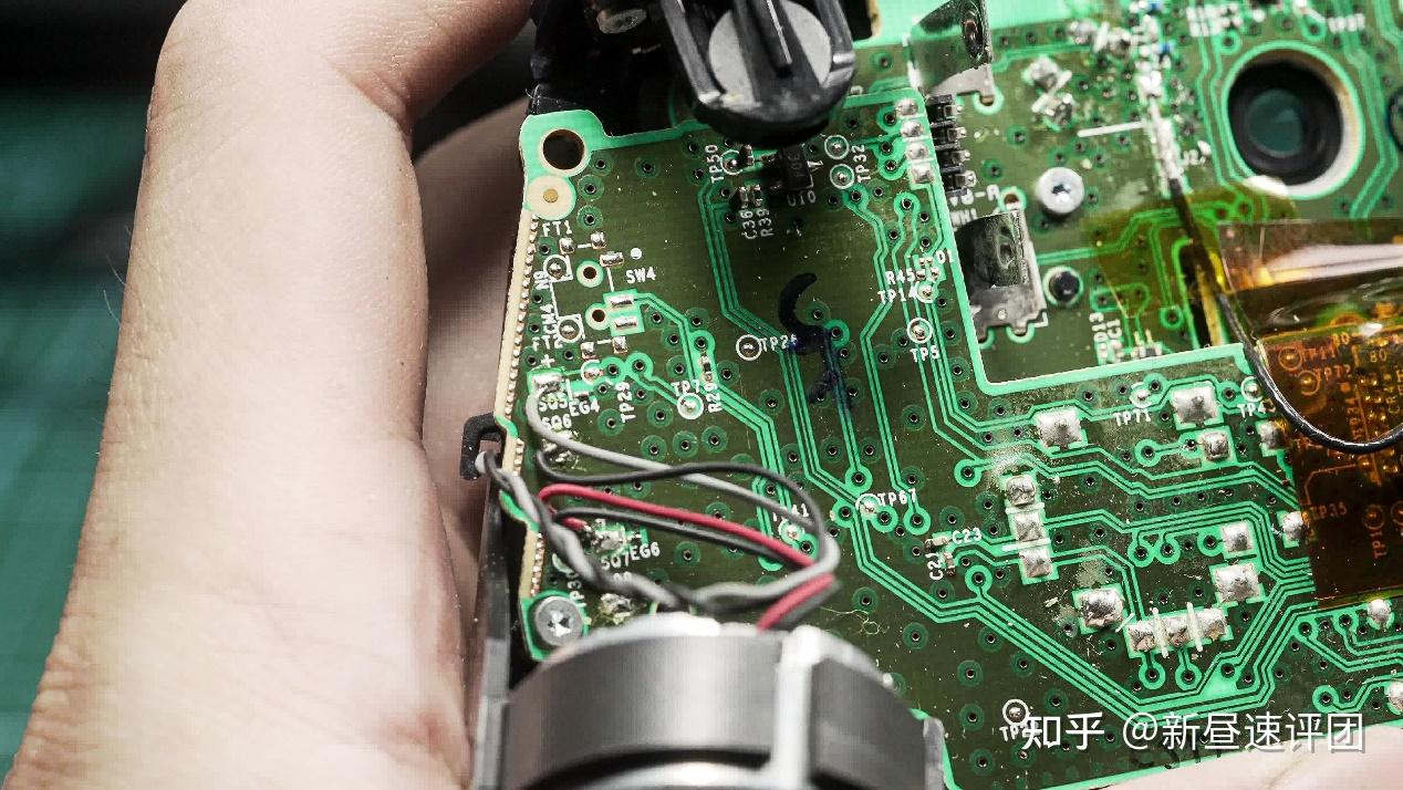 拆解并修复一只xbox手柄我发现了微软的奥秘