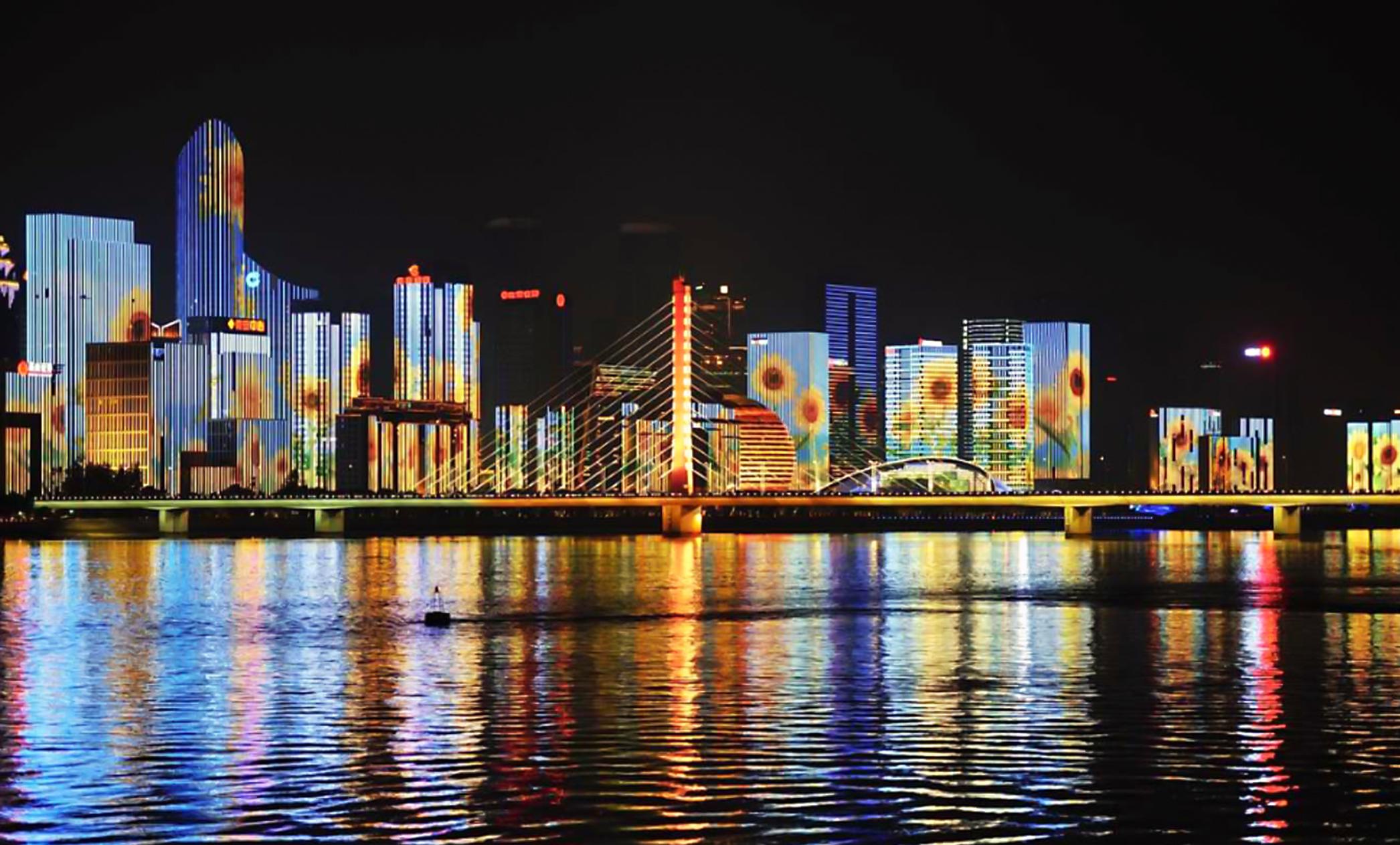 5,做好设备的维修养护工作其实在很多地方,城市照明设备的管理养护是