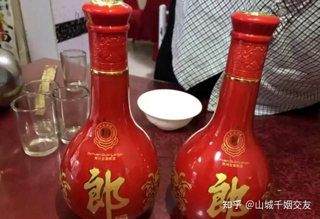 曾经便宜好喝的农村散酒为何会屡遭质疑？散酒真的不能喝吗？为什么 - 知乎