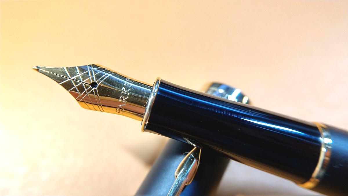 parker派克卓尔磨砂黑杆金夹23k镀金笔尖钢笔评测