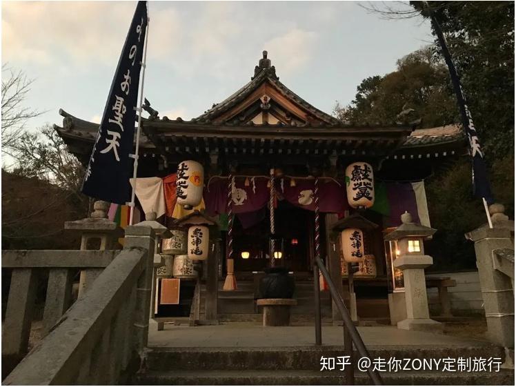 箕面公园距大阪仅半小时车程这里是本地人舍不得分享的自然乐园