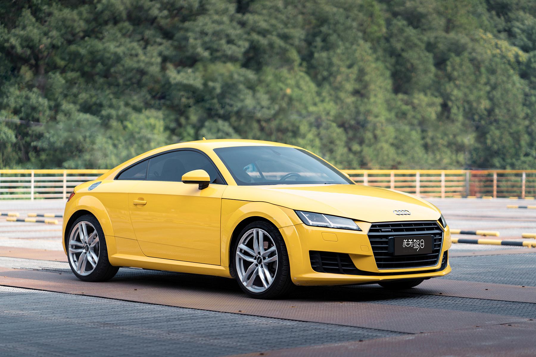 关关驾日女神日记芭蕾舞奥迪tt个性小跑车年轻人的首选