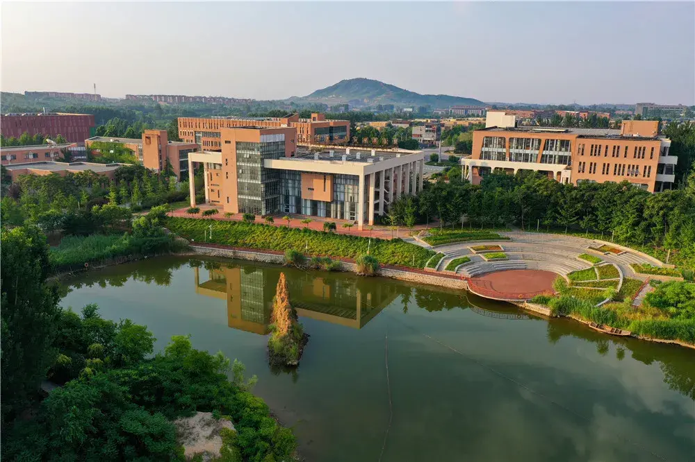 天津传媒学院 - 知乎