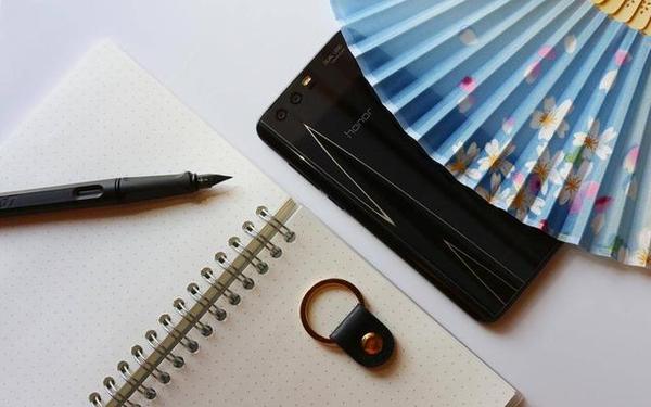 怎么做手机包好看 v2-8851f6e534a15e505d6d28dcd5b805ab_b.jpg