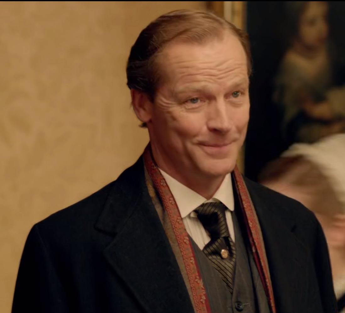 richard爵士与isobel一见钟情,6季被儿子儿媳虐待又被奶奶和isobel