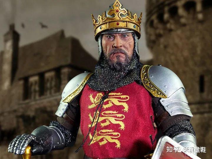 在他续弦之后,他又从新岳父的盾牌上继承了一只狮子,后来他的外孙亨利