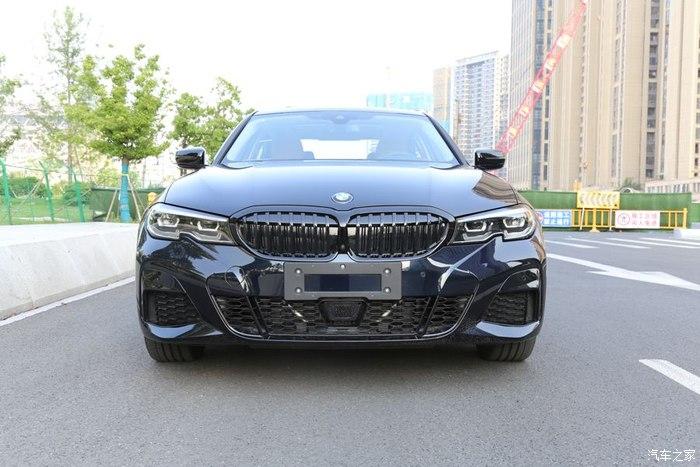 没绕过去的宝马330li xdrive m运动曜夜套装