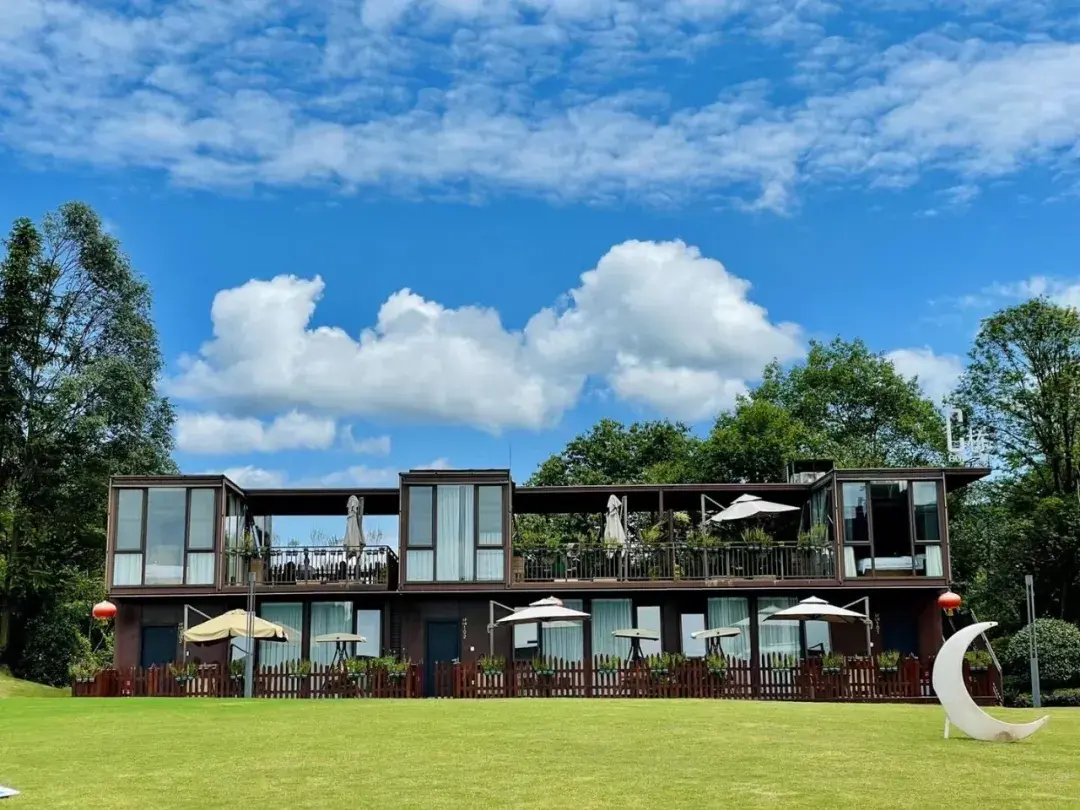 世外康养海子山八度康养之高度替自己和爸妈收藏的康养干货