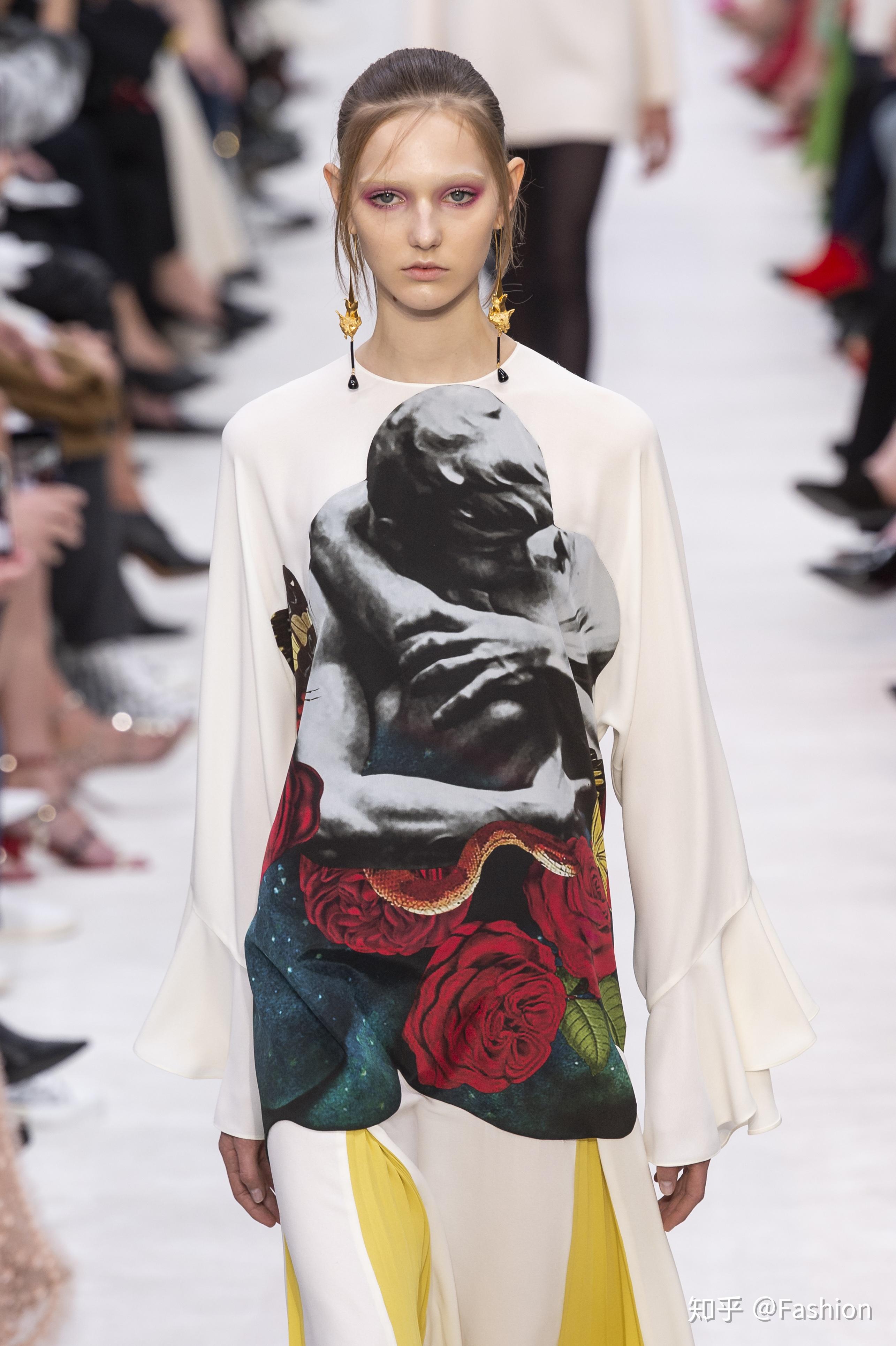 以爱之名valentino2019秋冬系列