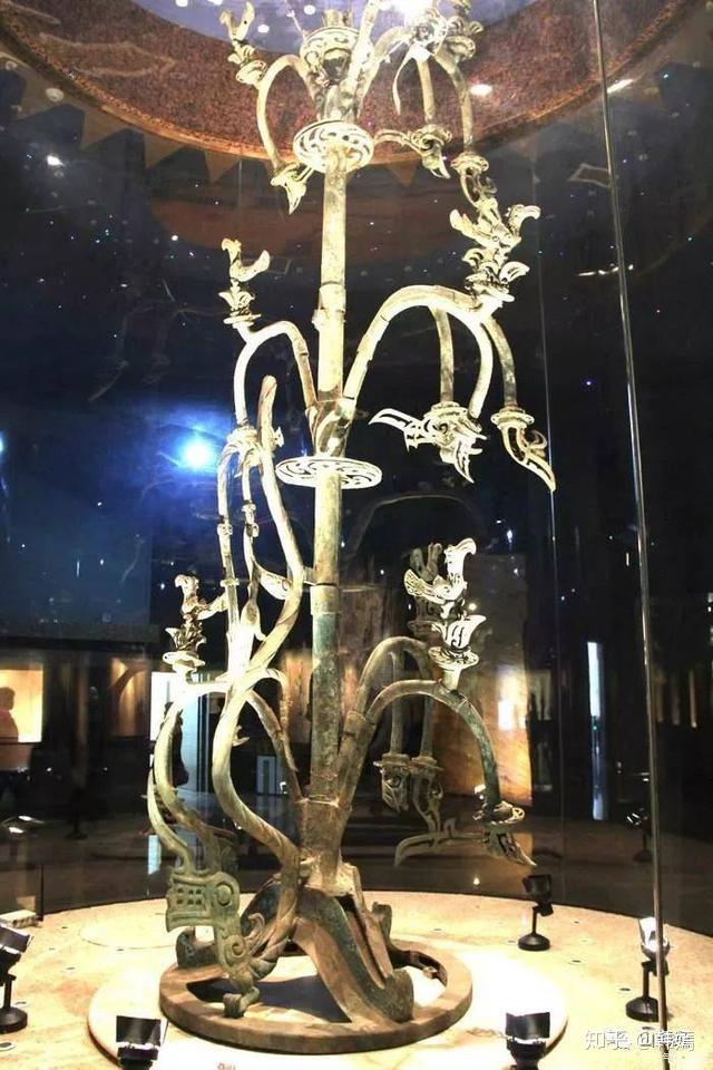 三星堆神树之谜:《山海经》里的通天神树建木 - 知乎