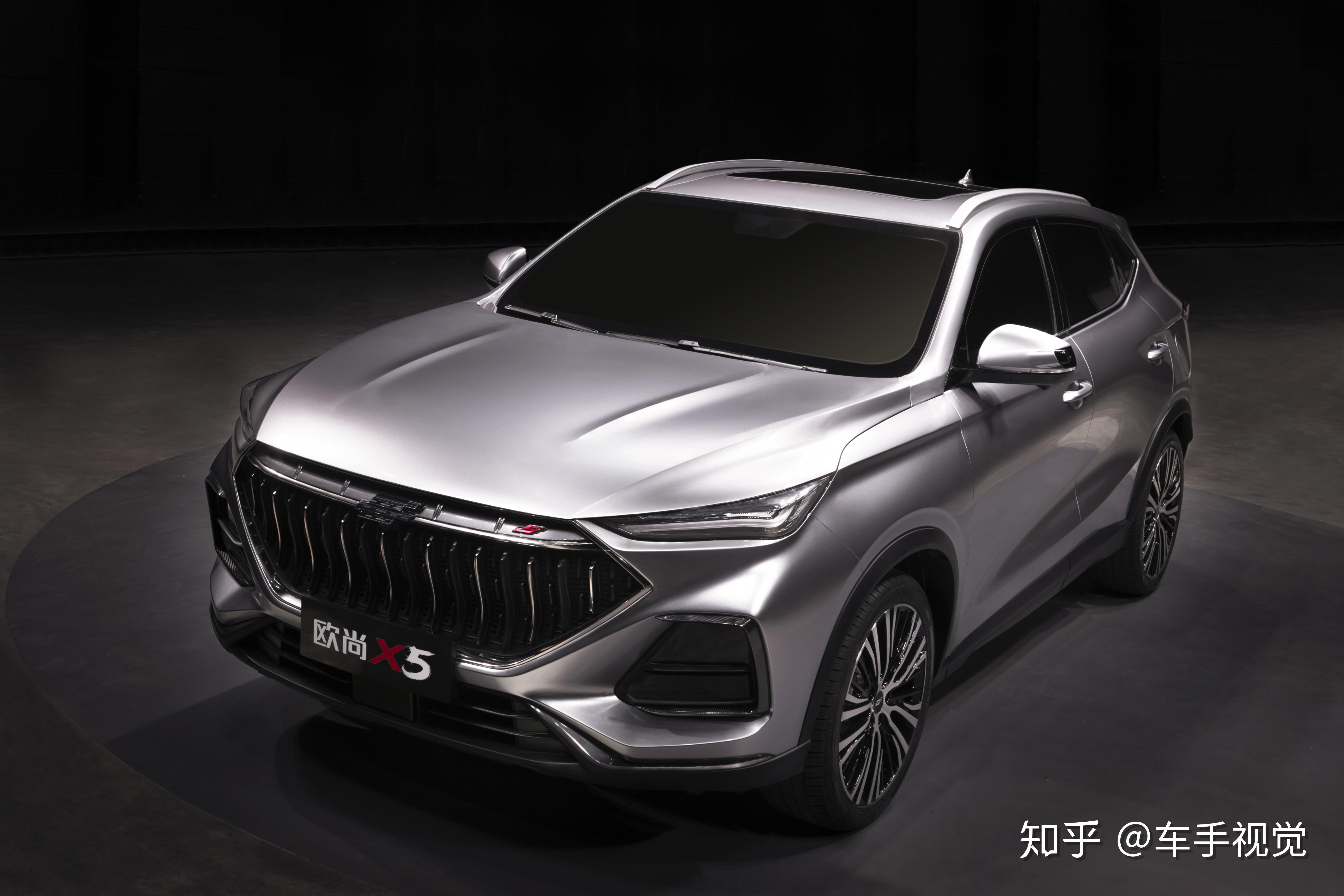 聚焦2020重庆车展长安欧尚x5全球首秀