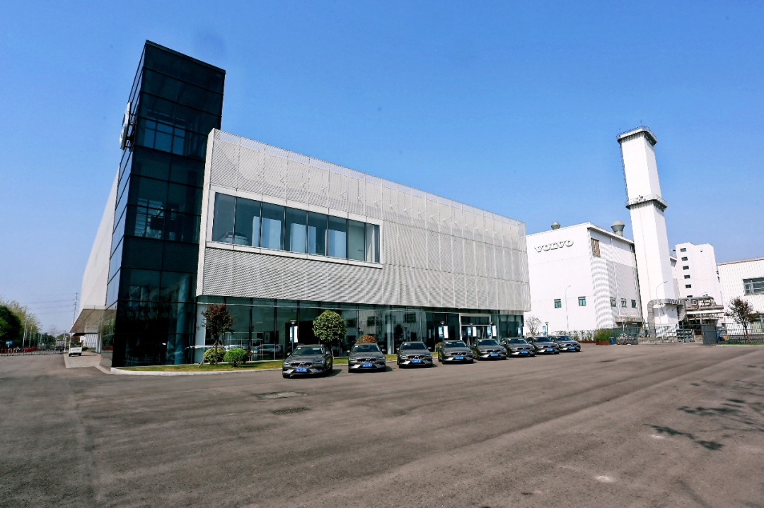 枫叶出行带你探索沃尔沃工厂,"尝尝"最贵的"成都特产"