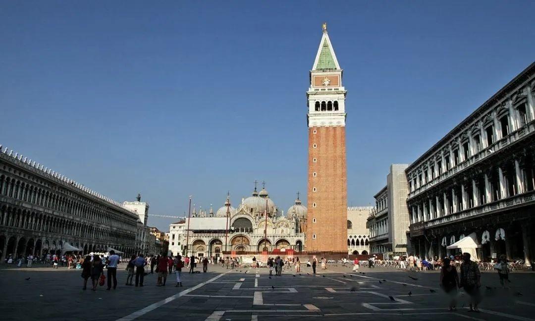 威尼斯的圣马可时钟塔