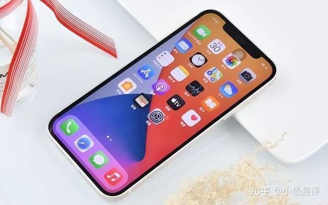在苹果a14仿生处理器出色单核运算能力的加持下,让苹果iphone12跑分