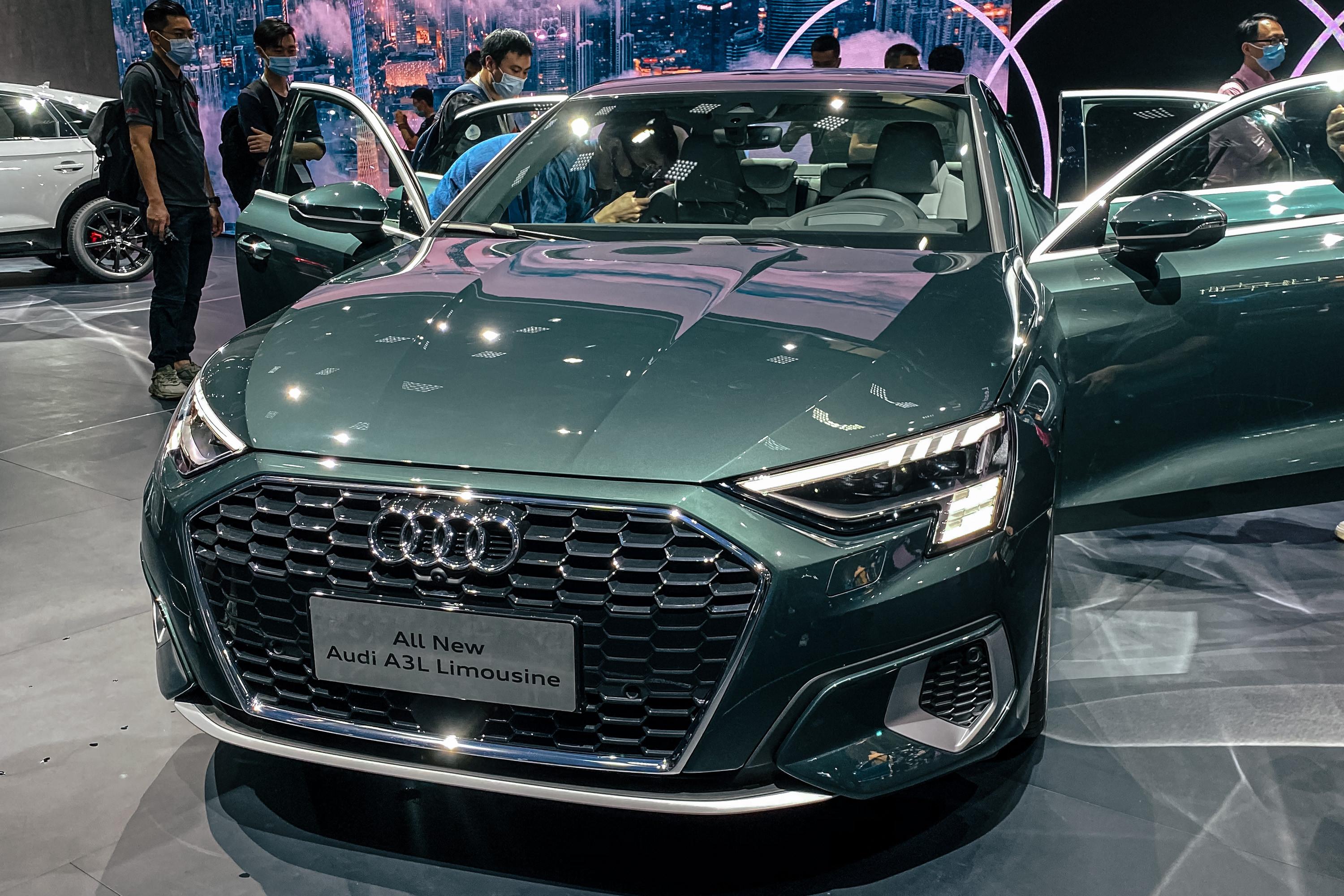 势均力敌奥迪a3l对比奔驰a级三厢版