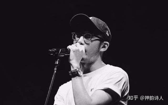 蛋堡lu1王闪火小老虎中国的爵士说唱歌手原来都是诗人