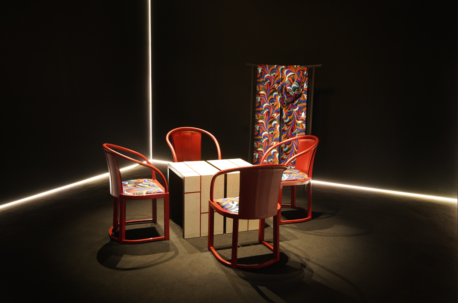 阿玛尼家具新品:被东方美学征服的意式顶奢家具