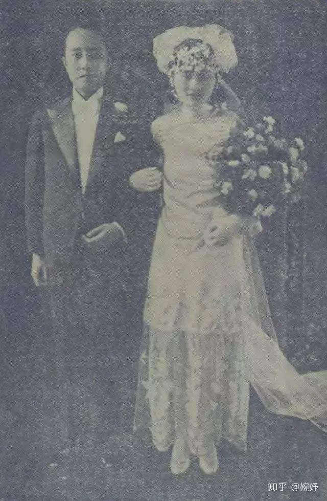 婚后不久,徐来就迎来了一个新的生命,她为黎锦晖生了个女儿.