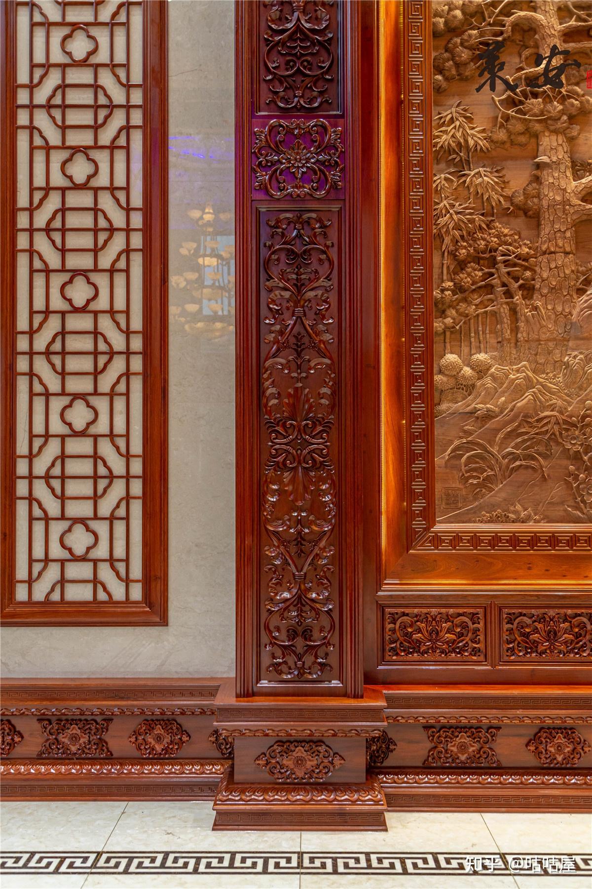 一张红木背景墙的故事,重到得13个人搬,安装后,效果太震撼