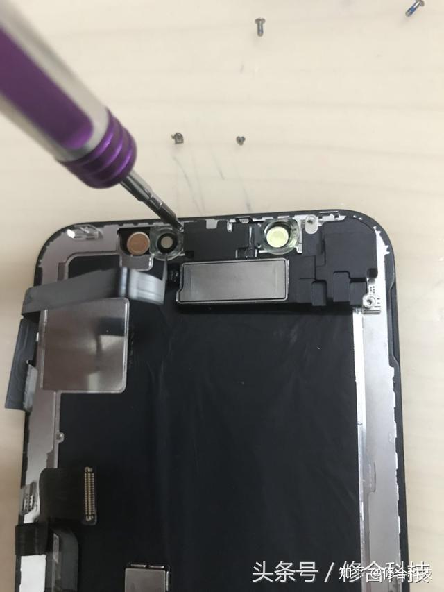 蘋果手機iphonex詳細拆機分解教程精細作業