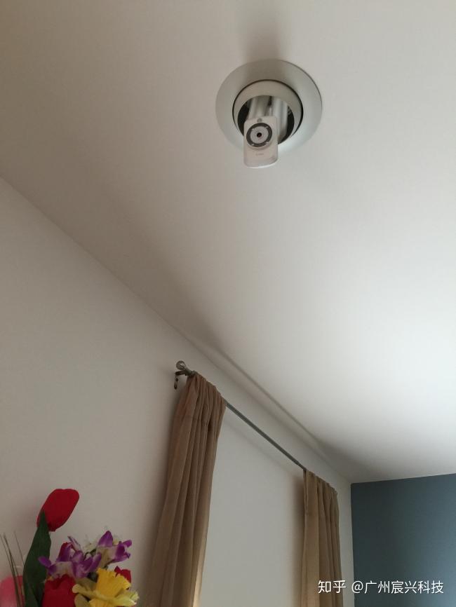 v2-8abbd38de6b28aeb939cc5c26cb0305f_r.jpg