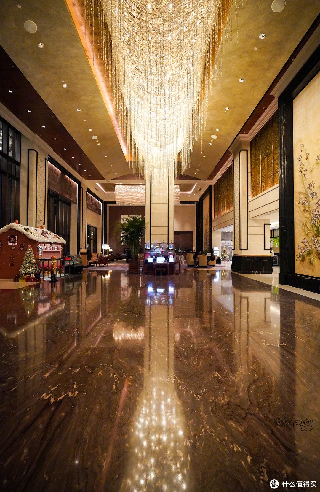 汕头龙光喜来登酒店