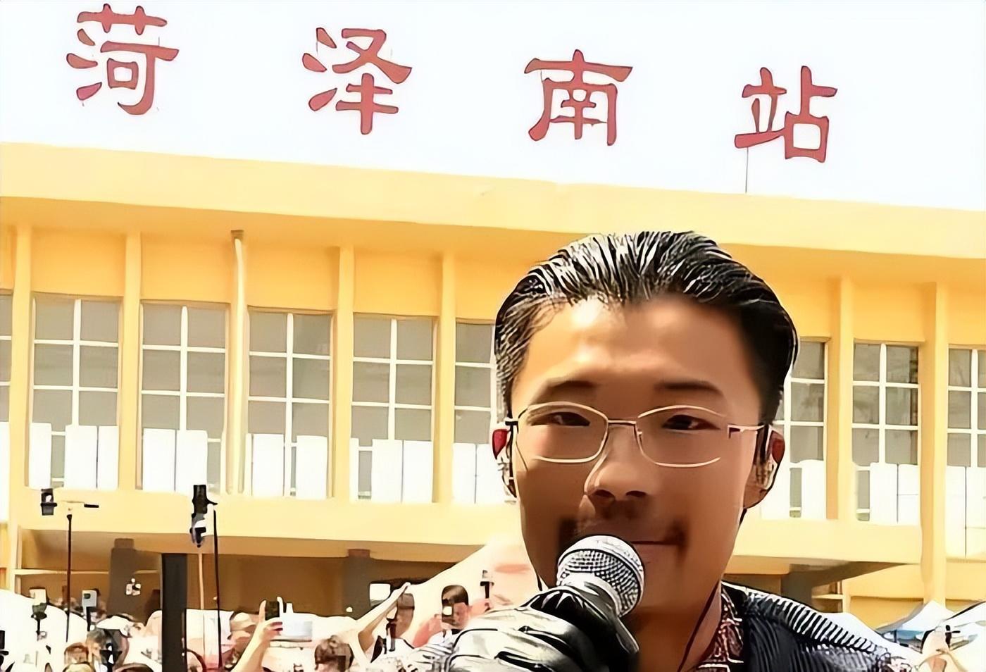 张朝阳建议年轻人当网红 郭有才说“no” - 知乎