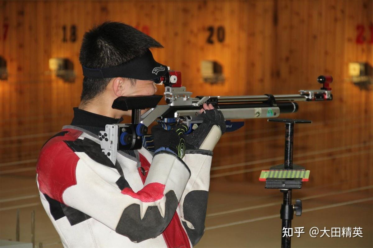 挥枪即揽未来,指尖轻触,射击之美瞬间绽放! - 知乎