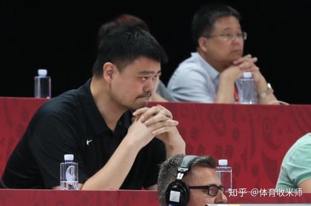 espn编辑,也是nba现场记者袁方对中国男篮进行了点评.