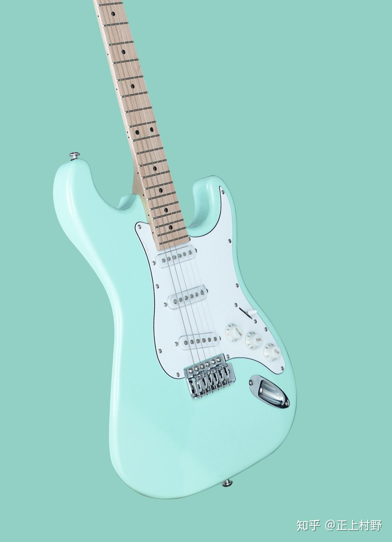 但始终对令我果断扔掉烧火棍,并重新认识了吉他的一支入门琴而念念不