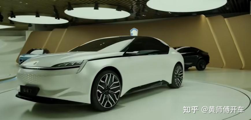 到4月16号,通过许老板最擅长的资本运作手段,恒大汽车的市值冲到了