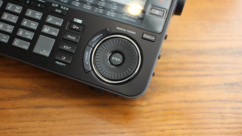 山进ats909x全波段收音机带你聆听世界的声音